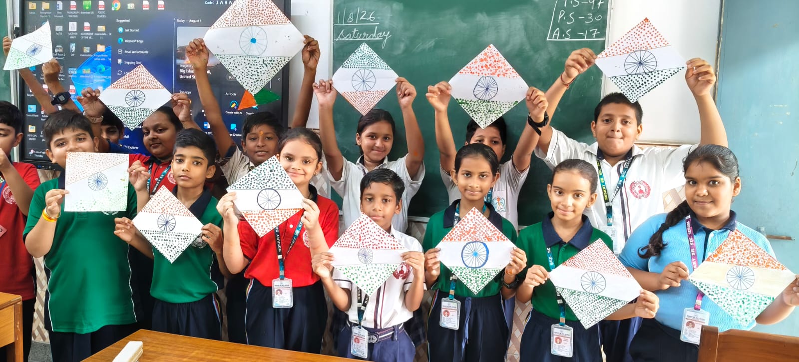 HAR GHAR TIRANGA Kite making 